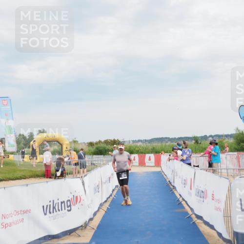 22.06.2025 - Viking Triathlon MichiJ http://msf.ph/oto/8120339 22.06.2025 17:03:29 Ziel 333 meine-sportfotos.de