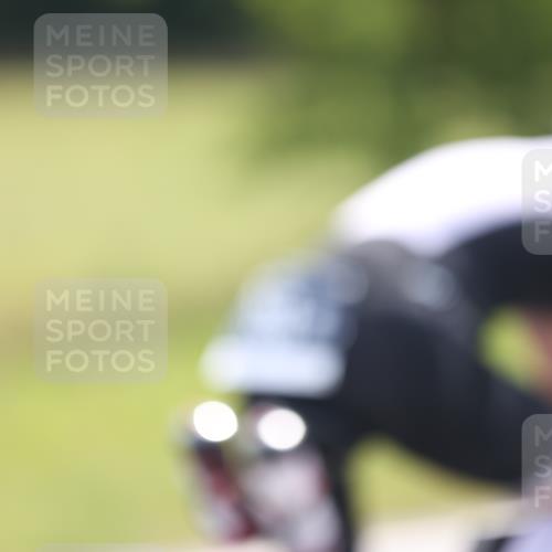 22.06.2025 - Viking Triathlon Yannick Fuchs http://msf.ph/oto/8120340 22.06.2025 11:46:48 Radfahren 57, 59, 267, 393, 463 meine-sportfotos.de