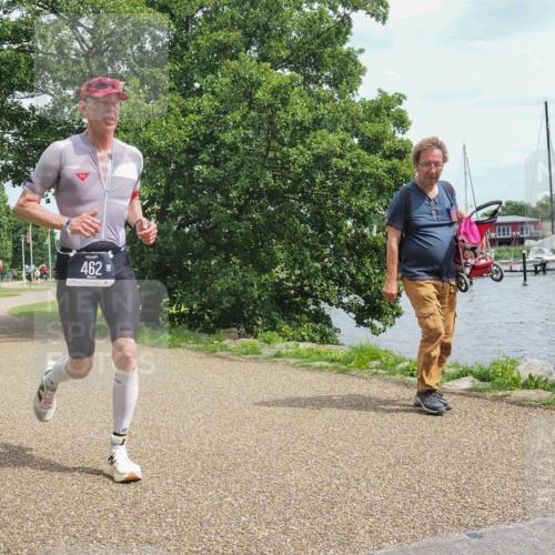 22.06.2025 - Viking Triathlon KatJ http://msf.ph/oto/8120355 22.06.2025 15:14:53 Laufen 462, 468 meine-sportfotos.de
