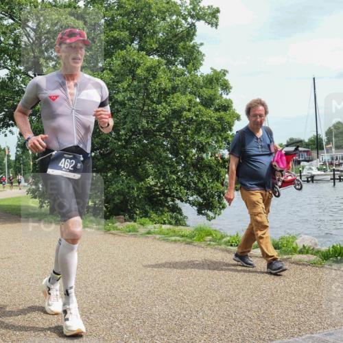 22.06.2025 - Viking Triathlon KatJ http://msf.ph/oto/8120372 22.06.2025 15:14:53 Laufen 462, 468 meine-sportfotos.de