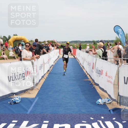22.06.2025 - Viking Triathlon MichiJ http://msf.ph/oto/8120390 22.06.2025 15:11:21 Ziel 271, 365 meine-sportfotos.de