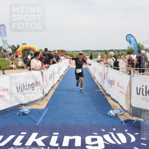 22.06.2025 - Viking Triathlon MichiJ http://msf.ph/oto/8120419 22.06.2025 15:11:22 Ziel 271, 365 meine-sportfotos.de