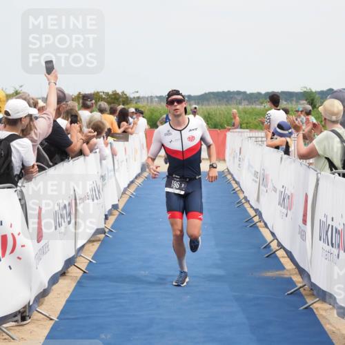 22.06.2025 - Viking Triathlon MichiJ http://msf.ph/oto/8120444 22.06.2025 14:59:16 Ziel 196, 611 meine-sportfotos.de