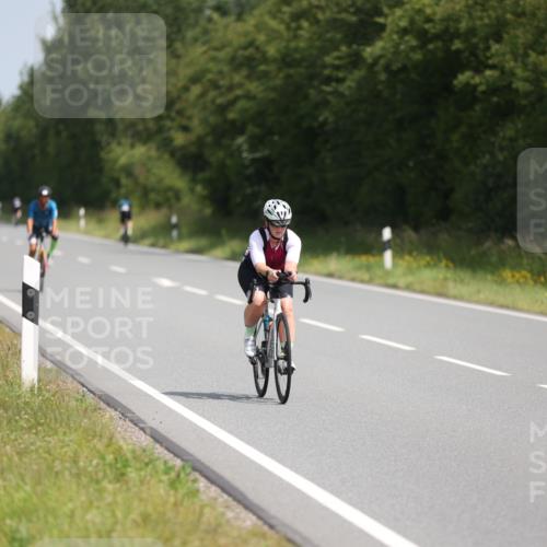 22.06.2025 - Viking Triathlon Yannick Fuchs http://msf.ph/oto/8120475 22.06.2025 11:47:09 Radfahren 23, 206, 235, 481, 529 meine-sportfotos.de