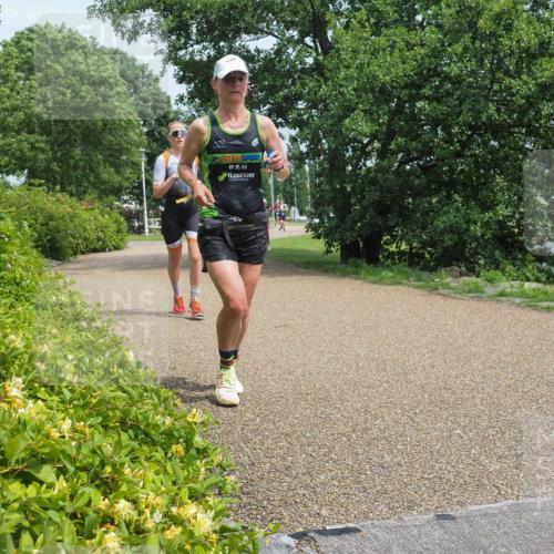 22.06.2025 - Viking Triathlon KatJ http://msf.ph/oto/8120500 22.06.2025 15:14:58 Laufen 43, 636 meine-sportfotos.de