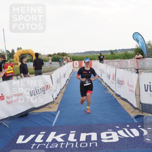 22.06.2025 - Viking Triathlon MichiJ http://msf.ph/oto/8120546 22.06.2025 16:30:44 Ziel 165 meine-sportfotos.de