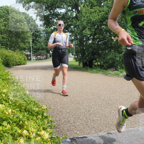 22.06.2025 - Viking Triathlon KatJ http://msf.ph/oto/8120558 22.06.2025 15:14:59 Laufen 43, 636 meine-sportfotos.de