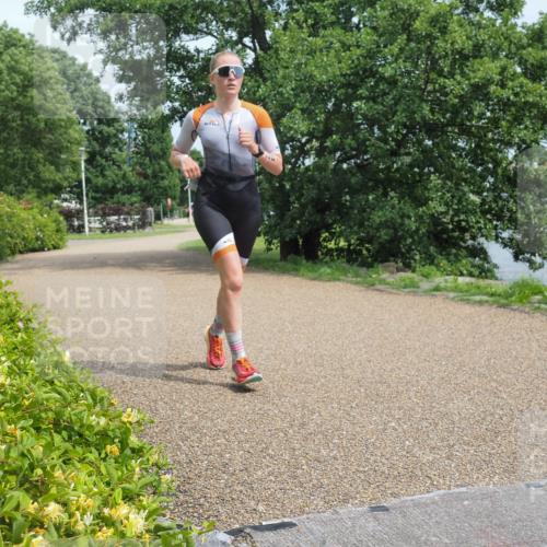 22.06.2025 - Viking Triathlon KatJ http://msf.ph/oto/8120586 22.06.2025 15:14:59 Laufen 43, 636 meine-sportfotos.de
