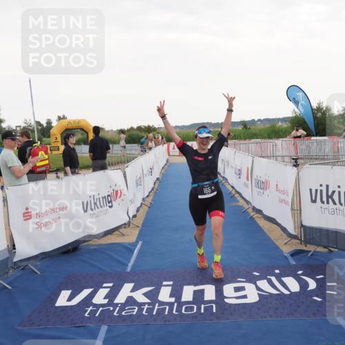22.06.2025 - Viking Triathlon MichiJ http://msf.ph/oto/8120589 22.06.2025 16:30:45 Ziel 165 meine-sportfotos.de
