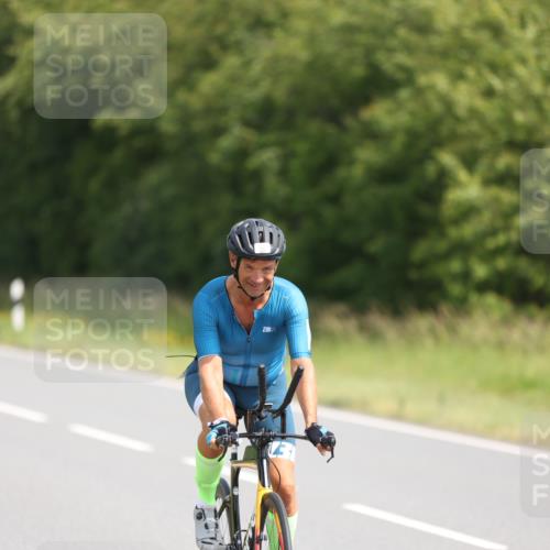 22.06.2025 - Viking Triathlon Yannick Fuchs http://msf.ph/oto/8120601 22.06.2025 11:47:15 Radfahren 9, 23, 61, 206, 235, 529 meine-sportfotos.de
