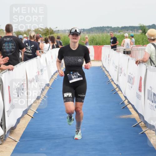 22.06.2025 - Viking Triathlon MichiJ http://msf.ph/oto/8120619 22.06.2025 15:12:05 Ziel 549 meine-sportfotos.de
