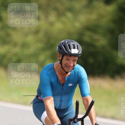 22.06.2025 - Viking Triathlon Yannick Fuchs http://msf.ph/oto/8120622 22.06.2025 11:47:16 Radfahren 9, 23, 61, 206, 235, 272, 529 meine-sportfotos.de
