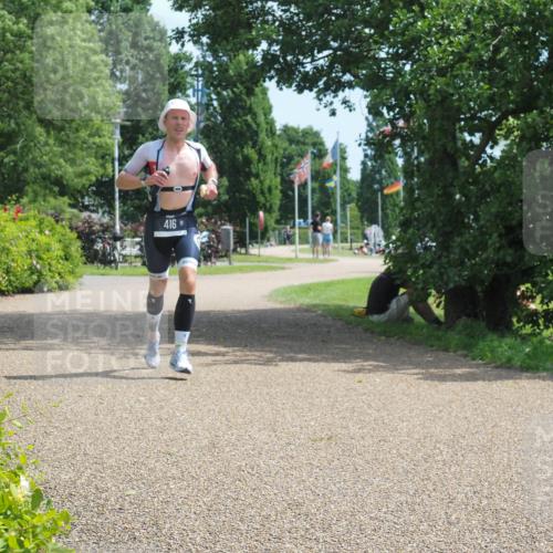 22.06.2025 - Viking Triathlon KatJ http://msf.ph/oto/8120640 22.06.2025 12:59:54 Laufen 416 meine-sportfotos.de