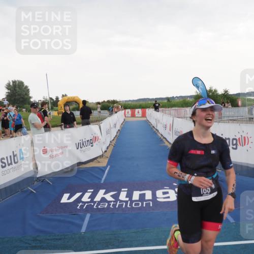 22.06.2025 - Viking Triathlon MichiJ http://msf.ph/oto/8120673 22.06.2025 16:30:46 Ziel 165 meine-sportfotos.de
