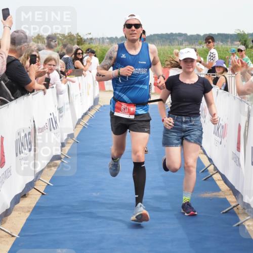 22.06.2025 - Viking Triathlon MichiJ http://msf.ph/oto/8120688 22.06.2025 14:59:19 Ziel 196, 611 meine-sportfotos.de