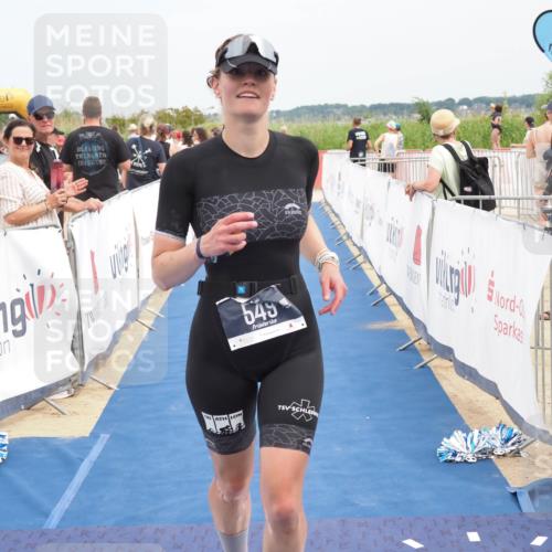 22.06.2025 - Viking Triathlon MichiJ http://msf.ph/oto/8120689 22.06.2025 15:12:06 Ziel 549 meine-sportfotos.de