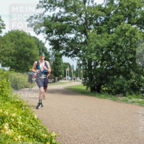 22.06.2025 - Viking Triathlon KatJ http://msf.ph/oto/8120705 22.06.2025 15:15:13 Laufen 136, 283 meine-sportfotos.de