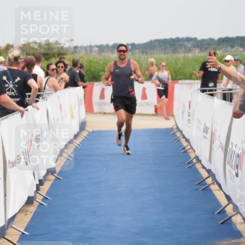 22.06.2025 - Viking Triathlon MichiJ http://msf.ph/oto/8120708 22.06.2025 15:12:26 Ziel 643 meine-sportfotos.de