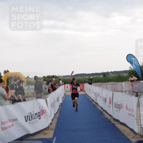 22.06.2025 - Viking Triathlon MichiJ http://msf.ph/oto/8120725 22.06.2025 16:31:41 Ziel 315 meine-sportfotos.de