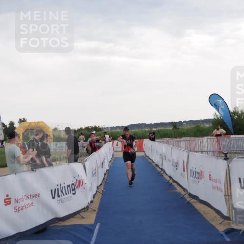 22.06.2025 - Viking Triathlon MichiJ http://msf.ph/oto/8120742 22.06.2025 16:31:41 Ziel 315 meine-sportfotos.de
