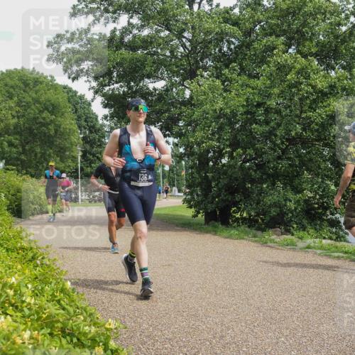 22.06.2025 - Viking Triathlon KatJ http://msf.ph/oto/8120743 22.06.2025 15:15:14 Laufen 136, 283 meine-sportfotos.de