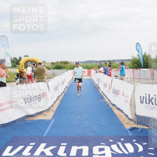 22.06.2025 - Viking Triathlon MichiJ http://msf.ph/oto/8120745 22.06.2025 17:04:32 Ziel 257 meine-sportfotos.de