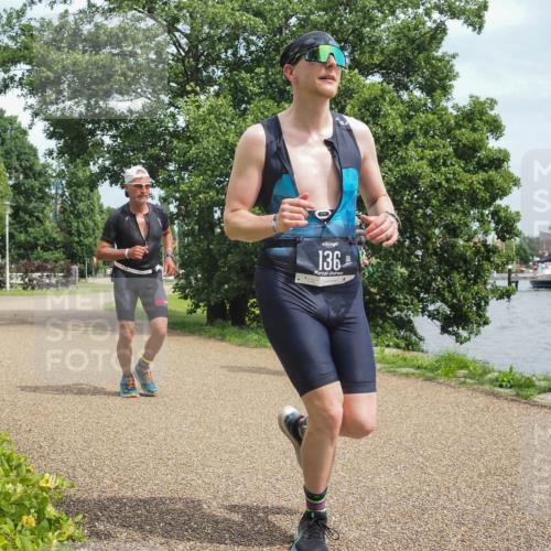 22.06.2025 - Viking Triathlon KatJ http://msf.ph/oto/8120756 22.06.2025 15:15:14 Laufen 136, 283 meine-sportfotos.de