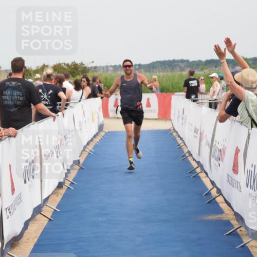 22.06.2025 - Viking Triathlon MichiJ http://msf.ph/oto/8120762 22.06.2025 15:12:26 Ziel 643 meine-sportfotos.de