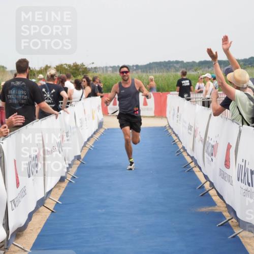 22.06.2025 - Viking Triathlon MichiJ http://msf.ph/oto/8120771 22.06.2025 15:12:27 Ziel 643 meine-sportfotos.de