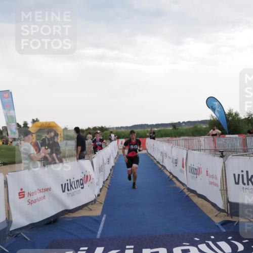 22.06.2025 - Viking Triathlon MichiJ http://msf.ph/oto/8120784 22.06.2025 16:31:42 Ziel 315 meine-sportfotos.de
