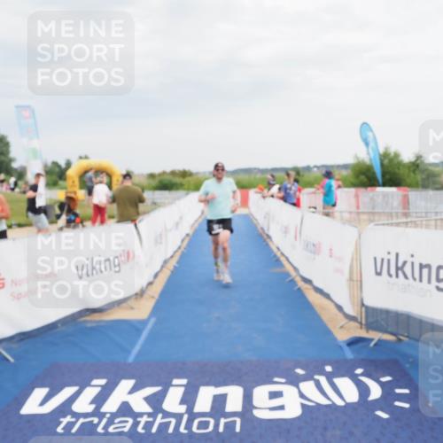 22.06.2025 - Viking Triathlon MichiJ http://msf.ph/oto/8120797 22.06.2025 17:04:33 Ziel 257 meine-sportfotos.de