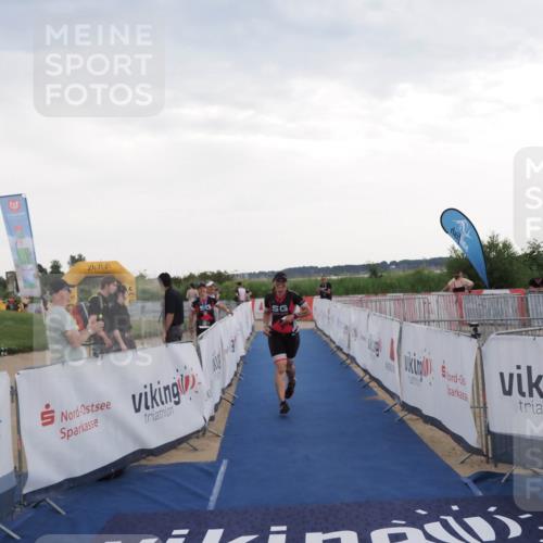 22.06.2025 - Viking Triathlon MichiJ http://msf.ph/oto/8120810 22.06.2025 16:31:42 Ziel 315 meine-sportfotos.de