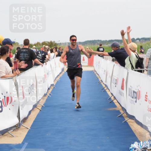 22.06.2025 - Viking Triathlon MichiJ http://msf.ph/oto/8120831 22.06.2025 15:12:28 Ziel 643 meine-sportfotos.de