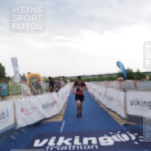 22.06.2025 - Viking Triathlon MichiJ http://msf.ph/oto/8120863 22.06.2025 16:31:43 Ziel 315 meine-sportfotos.de