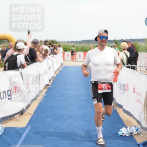 22.06.2025 - Viking Triathlon MichiJ http://msf.ph/oto/8120870 22.06.2025 14:59:21 Ziel 196, 611, 654 meine-sportfotos.de
