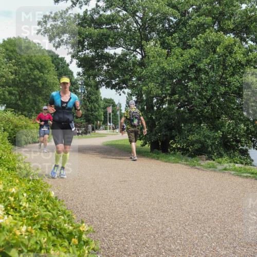 22.06.2025 - Viking Triathlon KatJ http://msf.ph/oto/8120873 22.06.2025 15:15:17 Laufen 136, 181, 283 meine-sportfotos.de