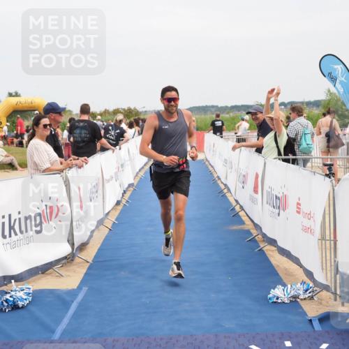 22.06.2025 - Viking Triathlon MichiJ http://msf.ph/oto/8120875 22.06.2025 15:12:28 Ziel 643 meine-sportfotos.de