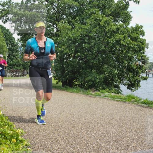 22.06.2025 - Viking Triathlon KatJ http://msf.ph/oto/8120941 22.06.2025 15:15:18 Laufen 181, 283 meine-sportfotos.de
