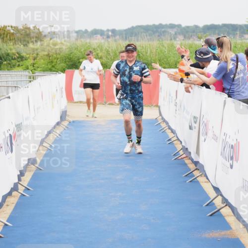 22.06.2025 - Viking Triathlon MichiJ http://msf.ph/oto/8120983 22.06.2025 17:04:44 Ziel 466 meine-sportfotos.de