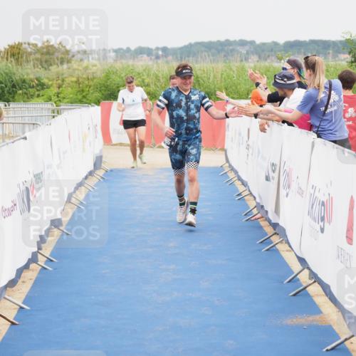 22.06.2025 - Viking Triathlon MichiJ http://msf.ph/oto/8121007 22.06.2025 17:04:44 Ziel 466 meine-sportfotos.de