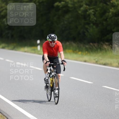 22.06.2025 - Viking Triathlon Yannick Fuchs http://msf.ph/oto/8121026 22.06.2025 11:47:53 Radfahren 106, 163, 292, 415 meine-sportfotos.de