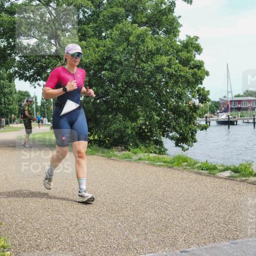 22.06.2025 - Viking Triathlon KatJ http://msf.ph/oto/8121035 22.06.2025 15:15:22 Laufen 473 meine-sportfotos.de