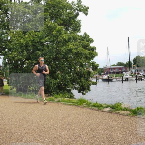 22.06.2025 - Viking Triathlon KatJ http://msf.ph/oto/8121091 22.06.2025 15:15:32 Laufen 535 meine-sportfotos.de