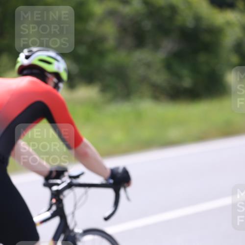22.06.2025 - Viking Triathlon Yannick Fuchs http://msf.ph/oto/8121096 22.06.2025 11:47:56 Radfahren 106, 136, 163, 415 meine-sportfotos.de