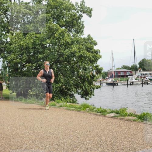 22.06.2025 - Viking Triathlon KatJ http://msf.ph/oto/8121101 22.06.2025 15:15:32 Laufen 535 meine-sportfotos.de