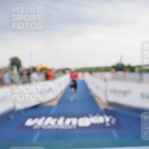 22.06.2025 - Viking Triathlon MichiJ http://msf.ph/oto/8121163 22.06.2025 16:35:31 Ziel 472 meine-sportfotos.de