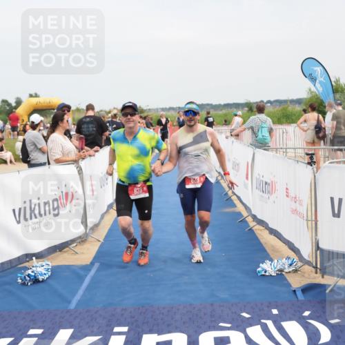 22.06.2025 - Viking Triathlon MichiJ http://msf.ph/oto/8121179 22.06.2025 15:13:08 Ziel 98, 337, 623 meine-sportfotos.de