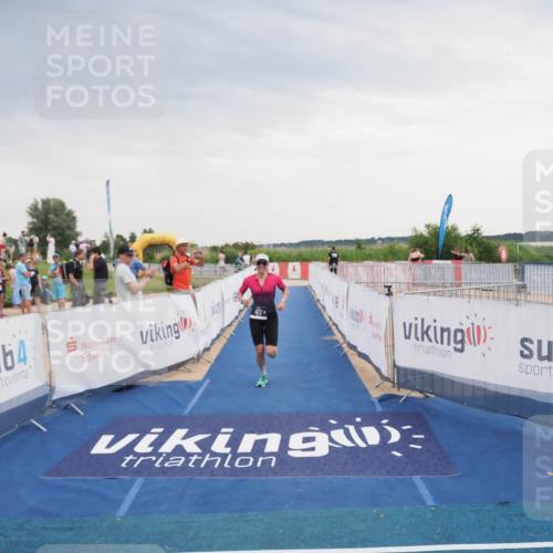 22.06.2025 - Viking Triathlon MichiJ http://msf.ph/oto/8121181 22.06.2025 16:35:32 Ziel 472 meine-sportfotos.de