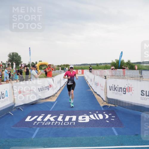 22.06.2025 - Viking Triathlon MichiJ http://msf.ph/oto/8121192 22.06.2025 16:35:32 Ziel 472 meine-sportfotos.de