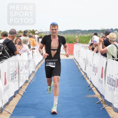 22.06.2025 - Viking Triathlon MichiJ http://msf.ph/oto/8121207 22.06.2025 14:59:46 Ziel 203 meine-sportfotos.de